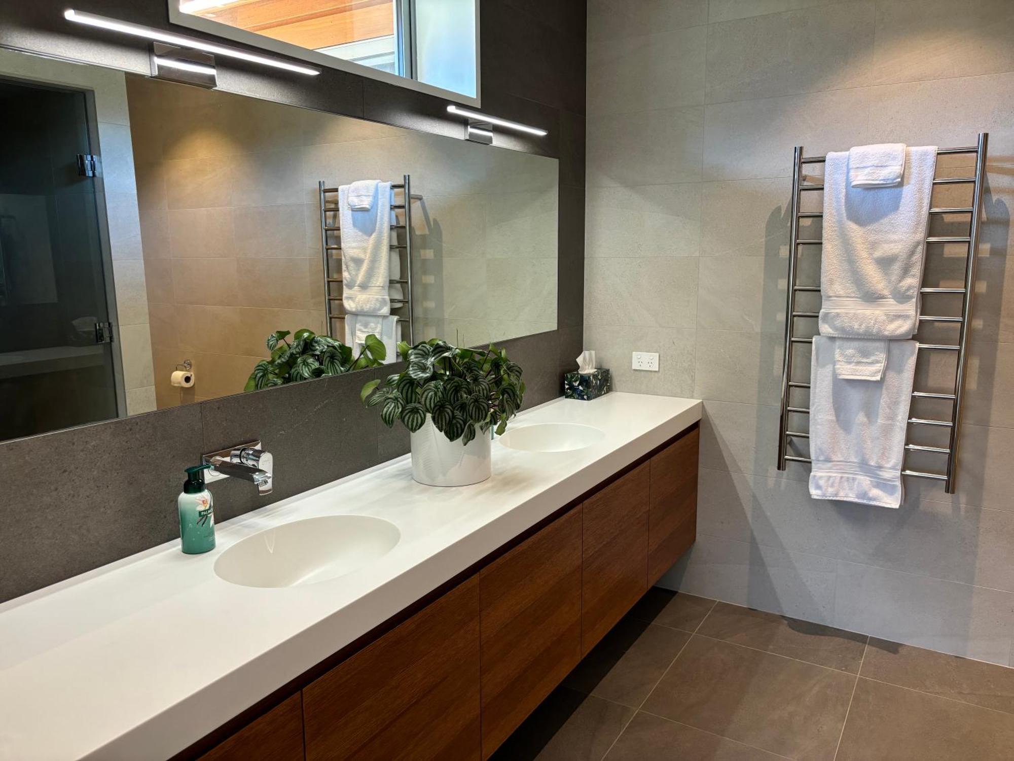 Tucker Beach Private Exclusive Retreat Queenstown Rum bild